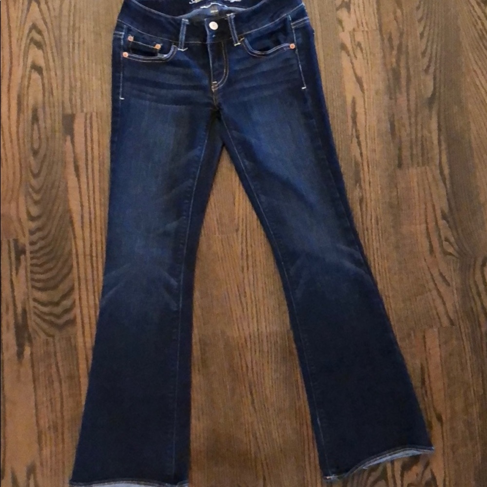 2 pairs American eagle jeans women’s